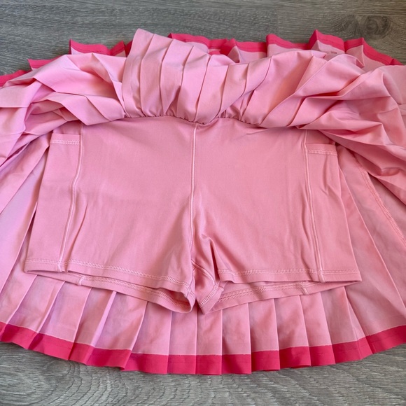 OFFLINE By Aerie Pink Tint High Rose Tiebreaker Pleated Mini Tennis Skort - Picture 3 of 11